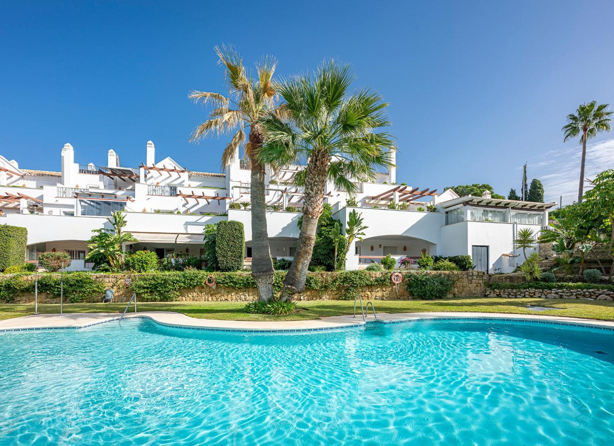 Aloha Royal Marbella, 2br Wonderful In Nueva Andalucia * Marbella